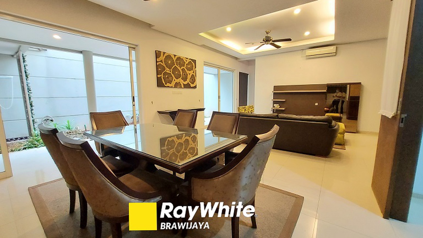 Rumah di Serenia Hills, Cluster Regent, Lebak Bulus, akses jalan 3 mobil, lokasi tenang