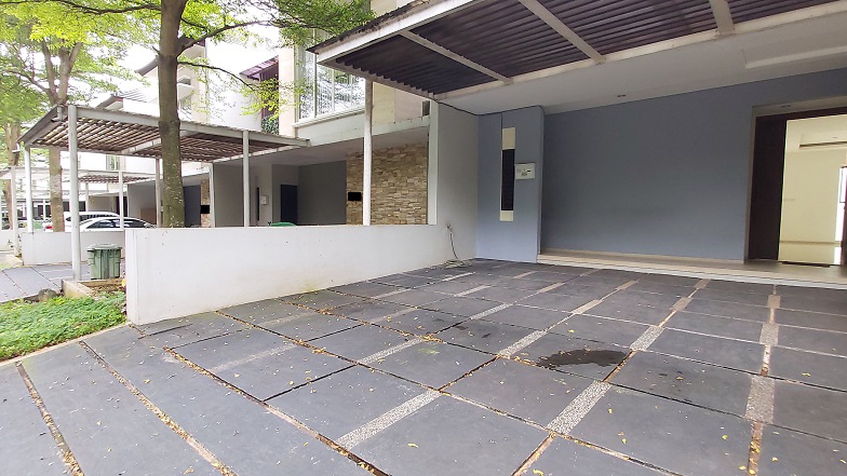 Rumah di Serenia Hills, Cluster Regent, Lebak Bulus, akses jalan 3 mobil, lokasi tenang