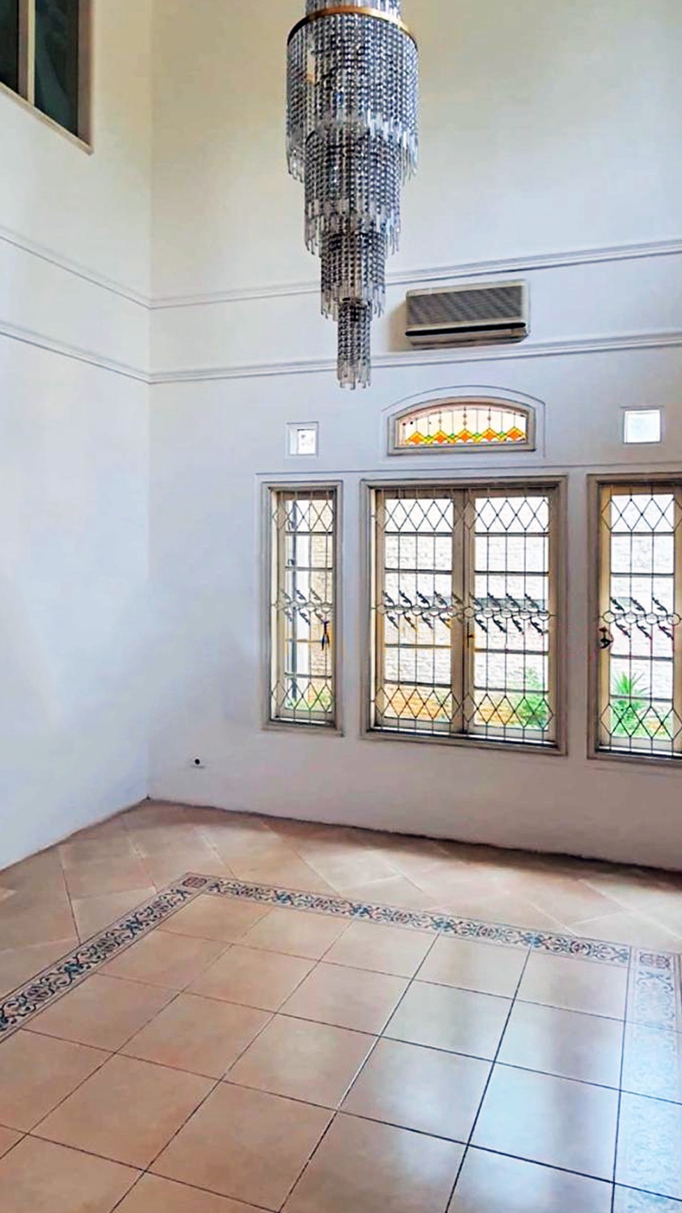Rumah Luas 886m Menteng - Jalan Surabaya - jakarta Pusat
