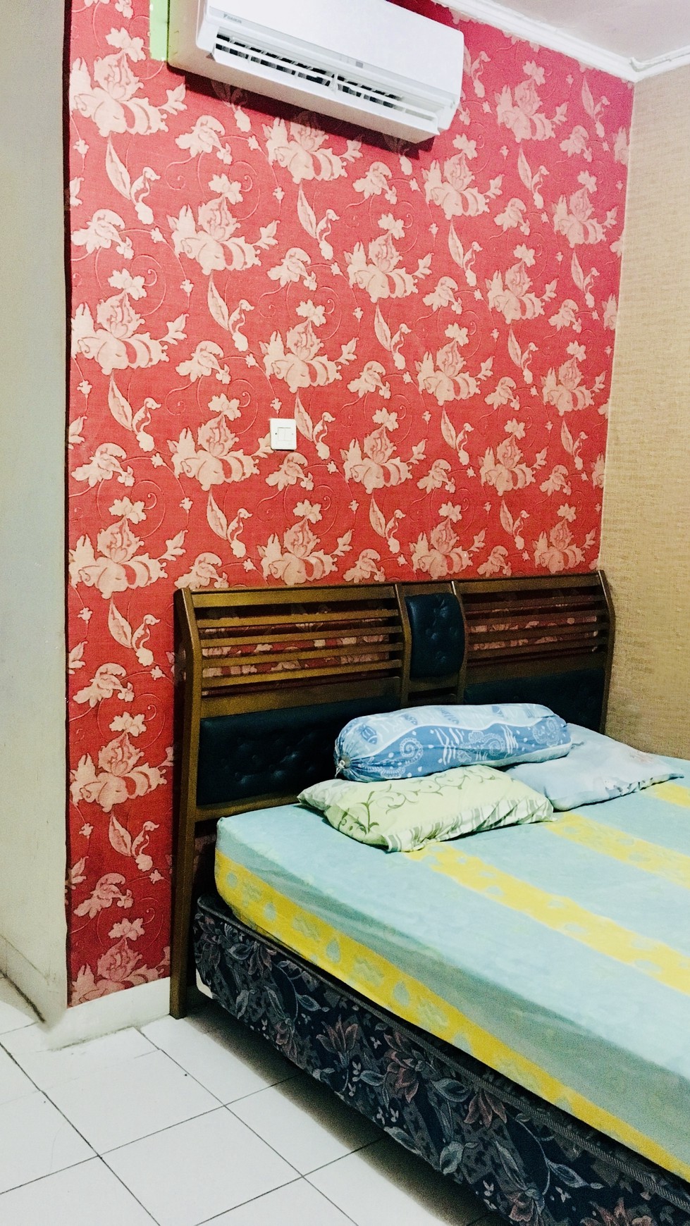 RUMAH BAGUS DI KARAWANG DAN DILOKASI YANG STRATEGIS