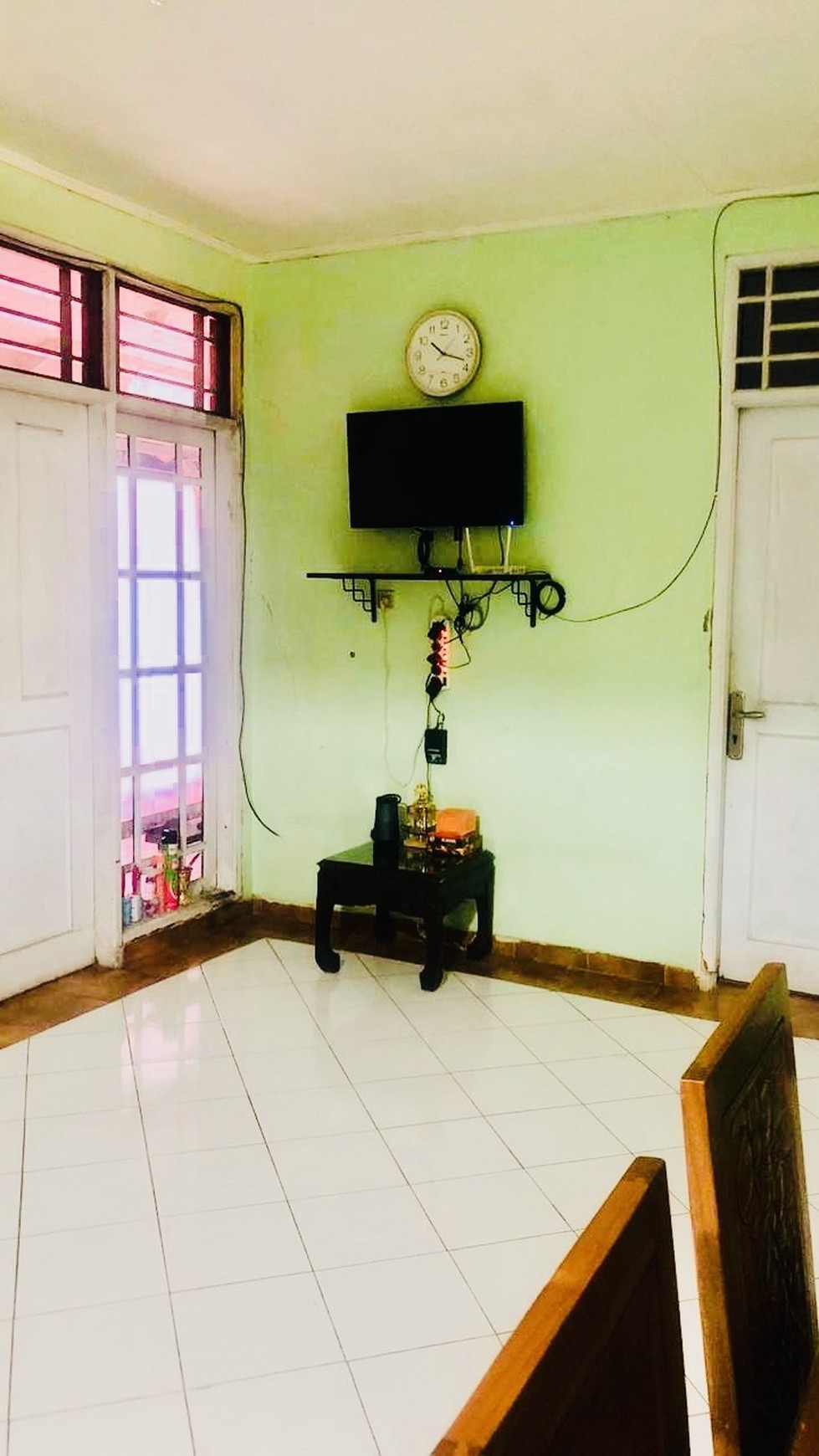 RUMAH BAGUS DI KARAWANG DAN DILOKASI YANG STRATEGIS