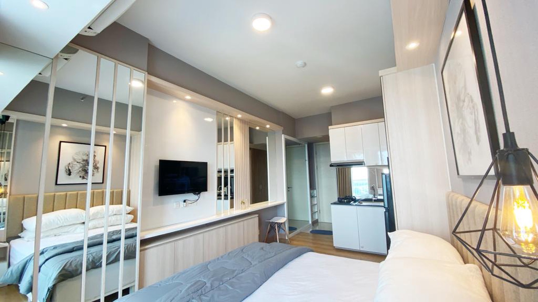 Disewakan Apartemen Anderson Pakuwon Mall Tipe Studio Full Furnished Modern Mewah Siap Huni Akses Mall
