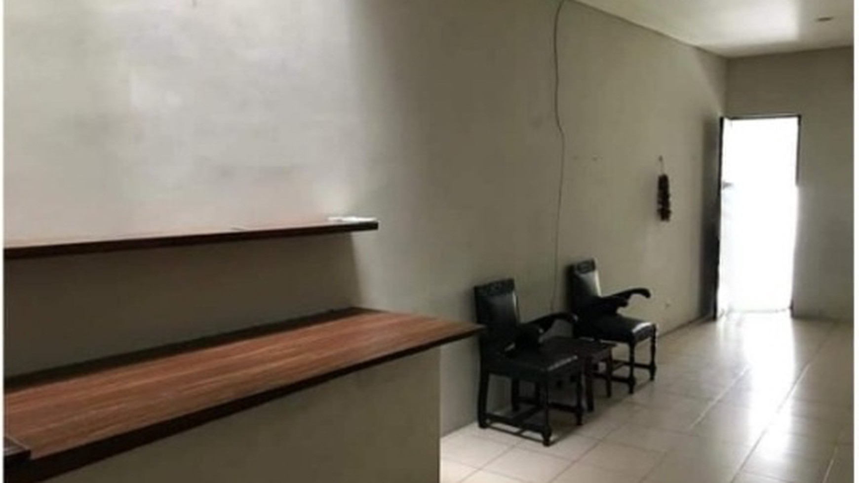 Rumah hoek Wijaya - Pulo Raya, Kebayoran Baru. Luas 310m2. Cocok untuk hunian maupun usaha