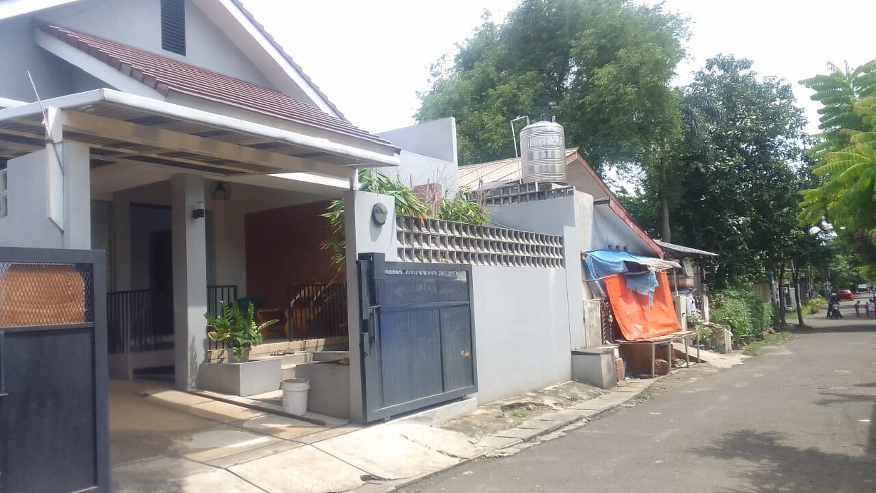 Rumah Cantik Baru Renovasi Memiliki Kolam Renang Di Bintaro Sektor 2, Tangsel