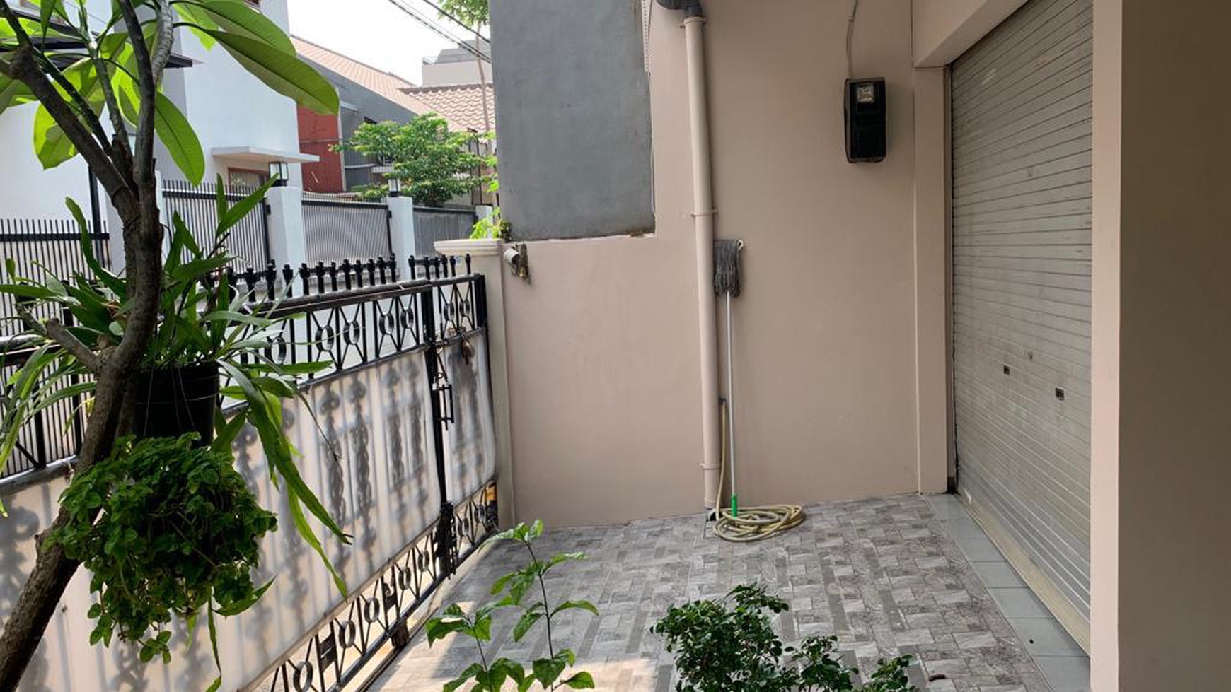 Rumah di Tebet Timur Dalam, Dekat Taman, Tebet Jakarta Selatan