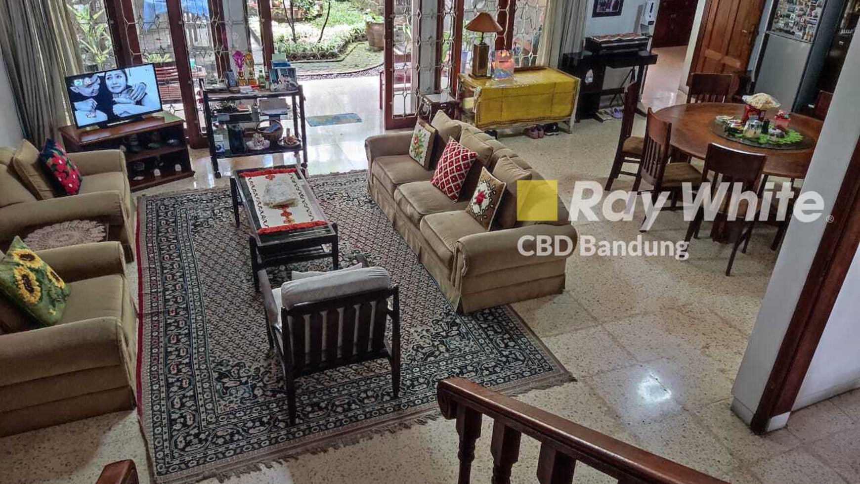 Rumah Cantik dan Nyaman di Tubagus Ismail, Bandung!