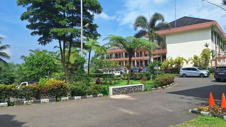 Hotel Asri dan Nyaman Pemandangan Gunug di Puncak Tugu, Cisarua, Bogor