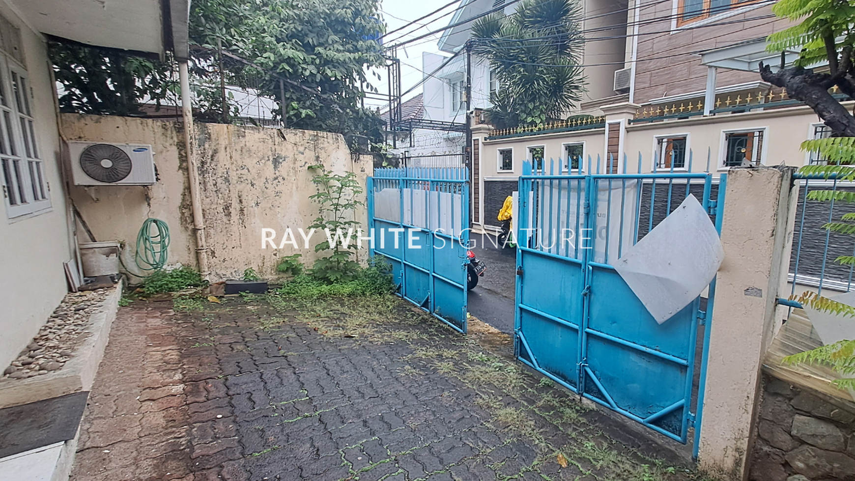 Dijual Rumah Lama Jalan Kaki ke Sudirman Bagus Buat Kost di Benhil