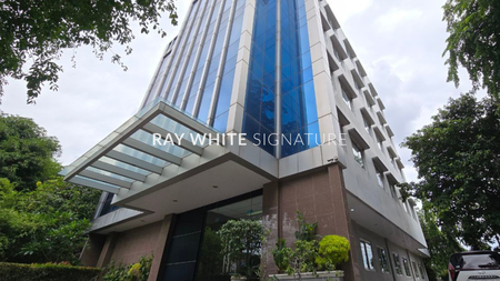 Dijual Office Building 6.5 Lantai Brand New di Raden Saleh Raya