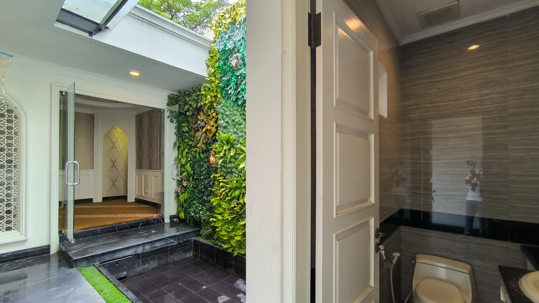 Rumah Hitung Tanah Area Cipete