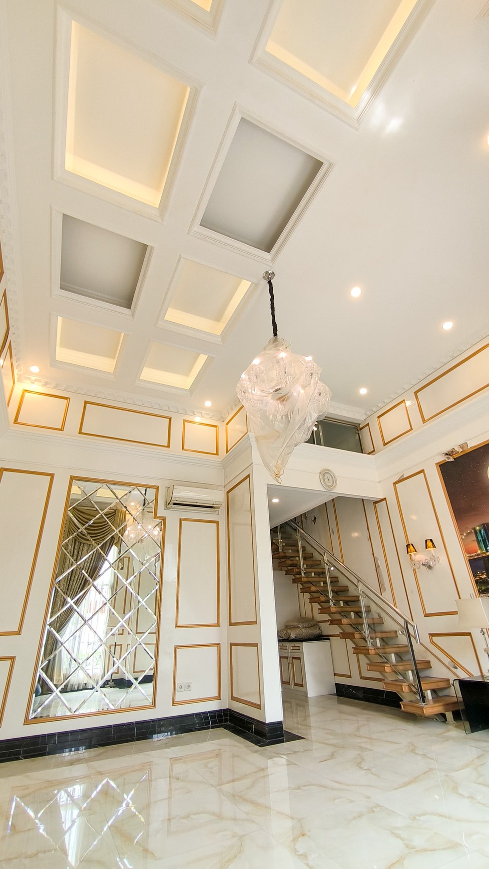 Rumah Hitung Tanah Area Cipete