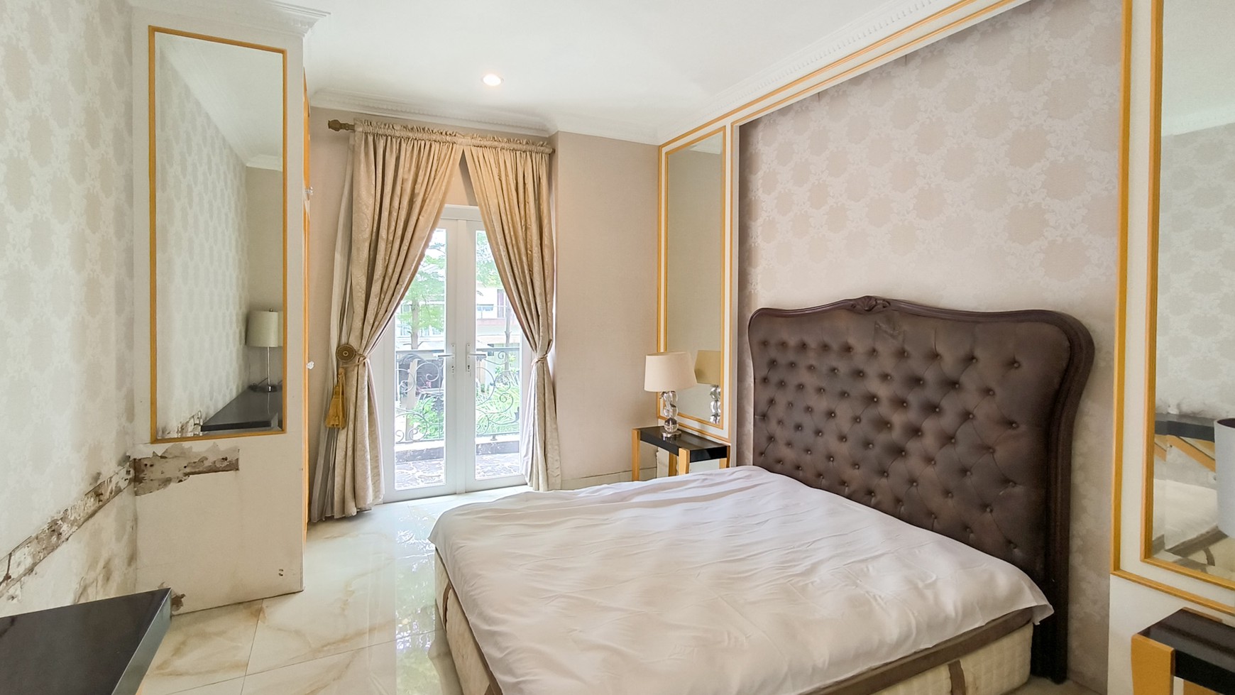 Rumah Hitung Tanah Area Cipete