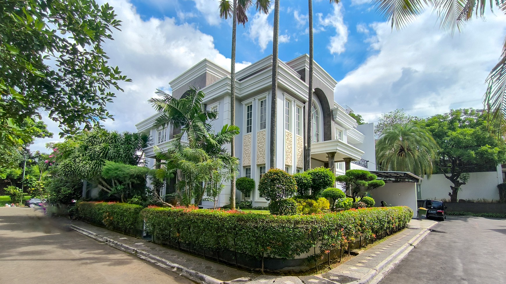 Rumah Bagus Di Graha Taman Bintaro Jaya Sektor 9