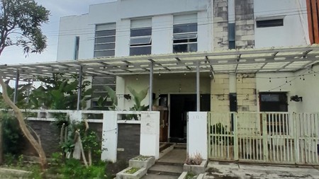 dijual rumah mewah bumi asri