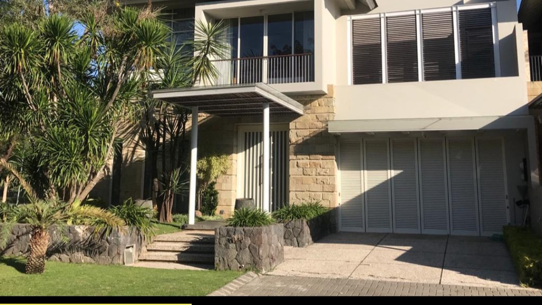 MURAH LUAS Dijual Rumah Diamond Hill Citraland Surabaya Barat BONUS FULL FURNISHED Modern Mewah Siap Huni