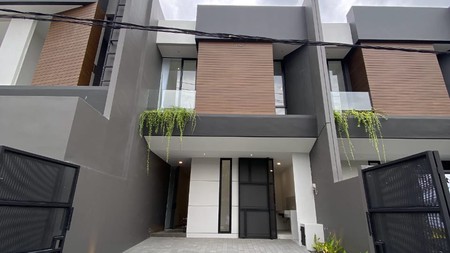 Yn01. Dijual Rumah Baru Raya Kutisari Indah Surabaya