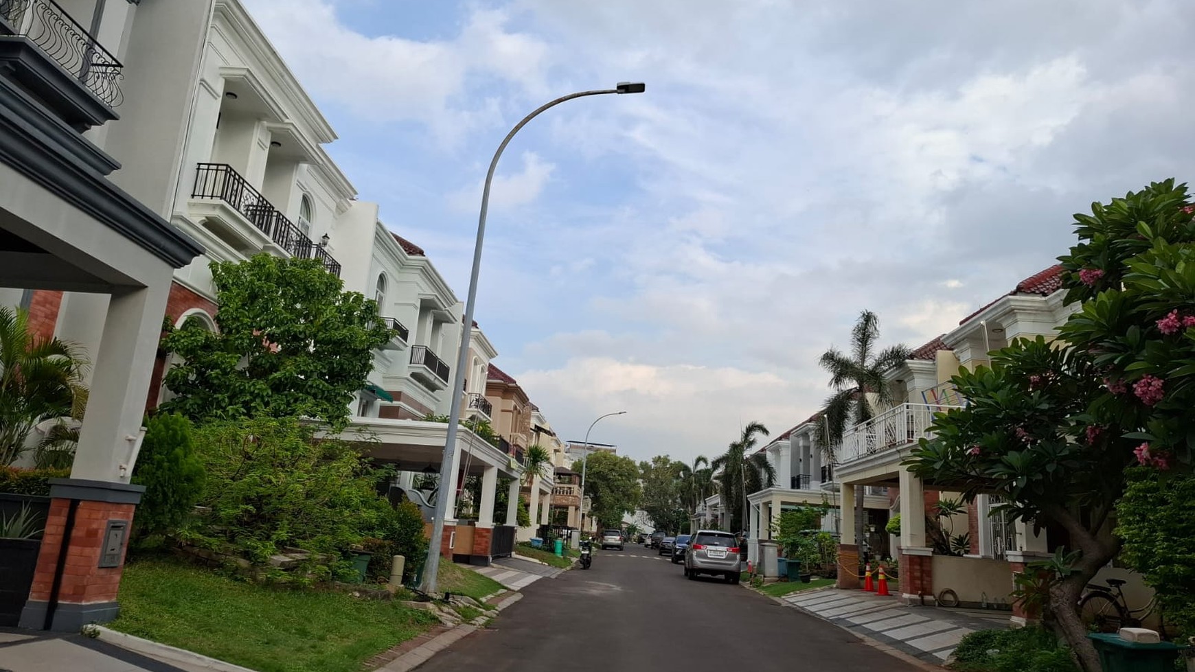 Rumah Royal Gading Mansion, Kelapa Gading, Jakarta