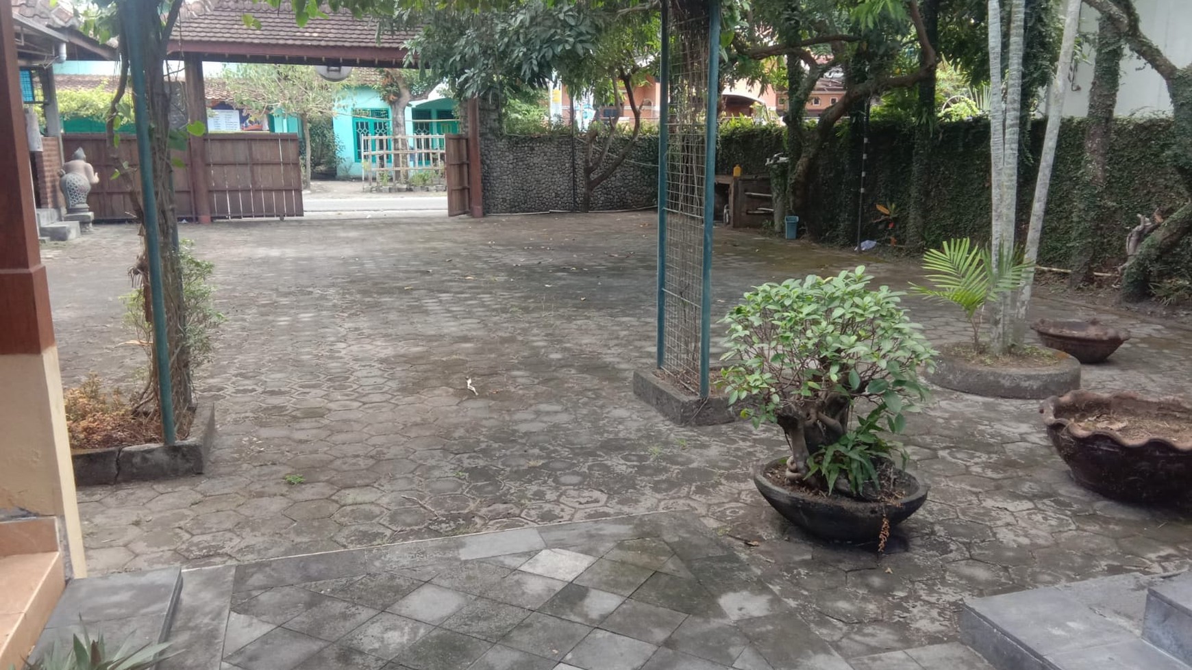 Homestay Dengan Kolam Renang Dekat Dengan Pasar Niten Jalan Bantul Sewon