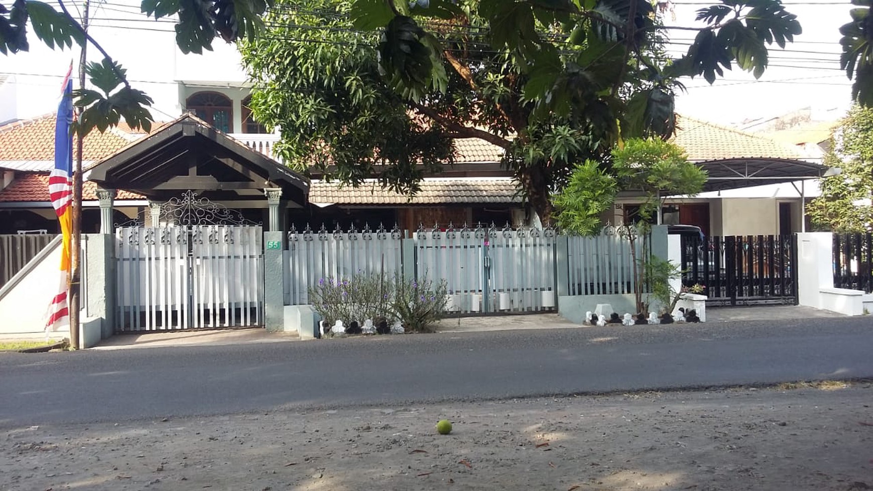 Dijual Rumah Lokasi Strategis Bisnis Di Ketintang Surabaya