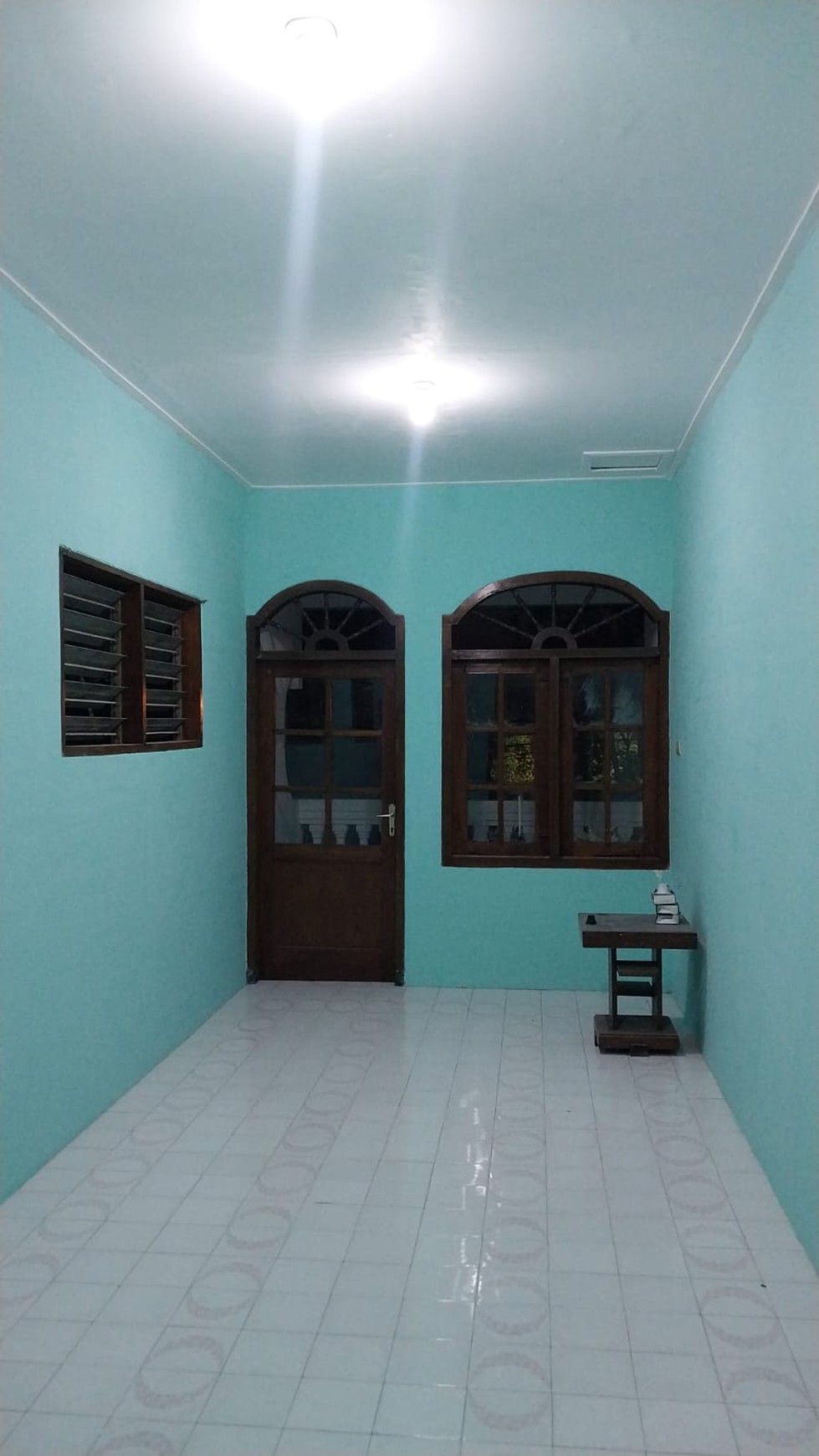 Dijual Rumah Lokasi Strategis Bisnis Di Ketintang Surabaya