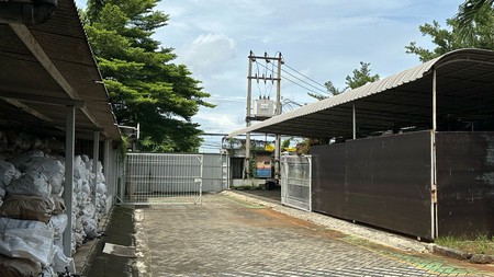 Serpong Tangerang Selatan gudang siap huni strategis siap huni