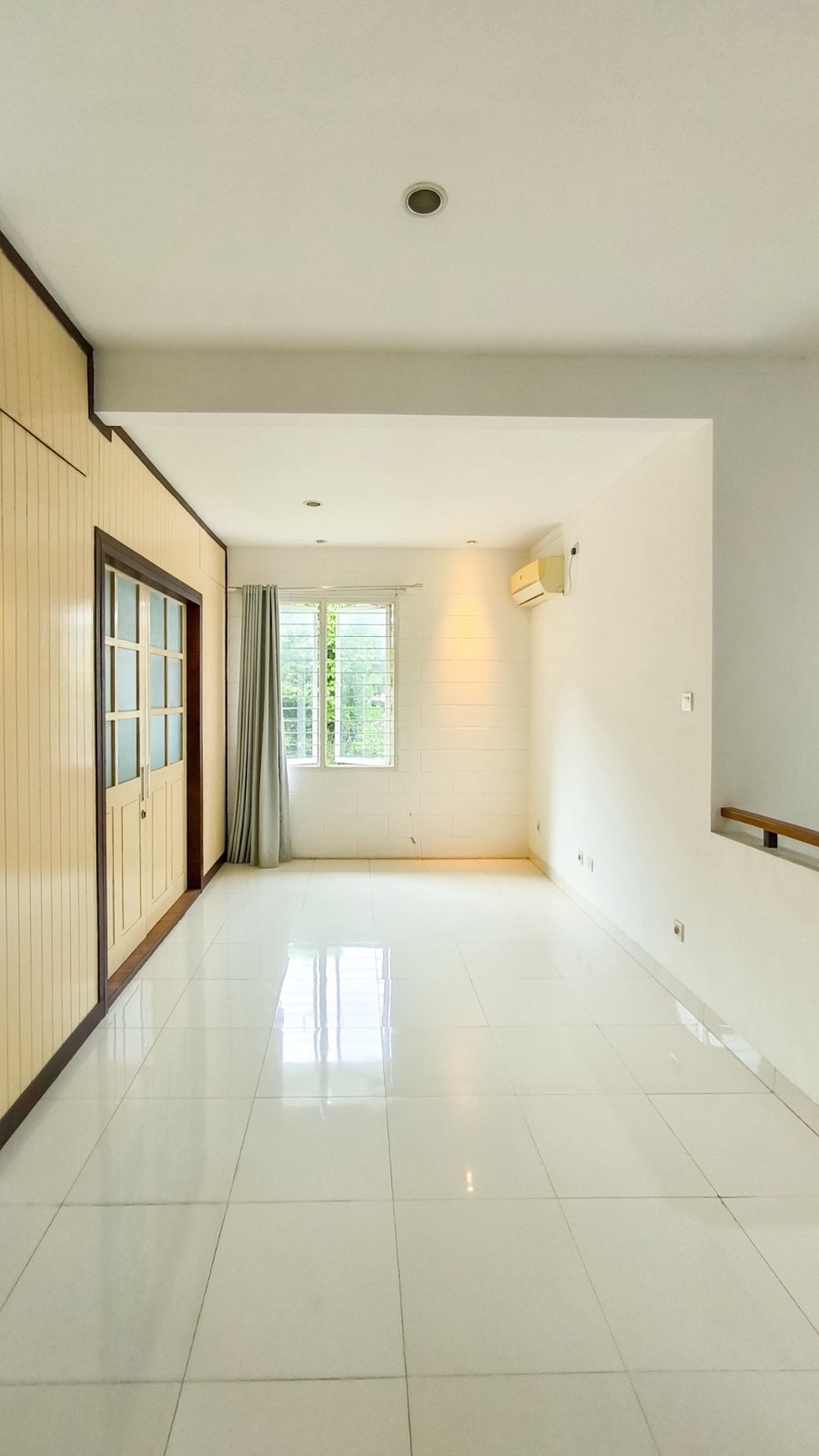 Rumah Bagus,dalam cluster di Bintaro Jaya 9.