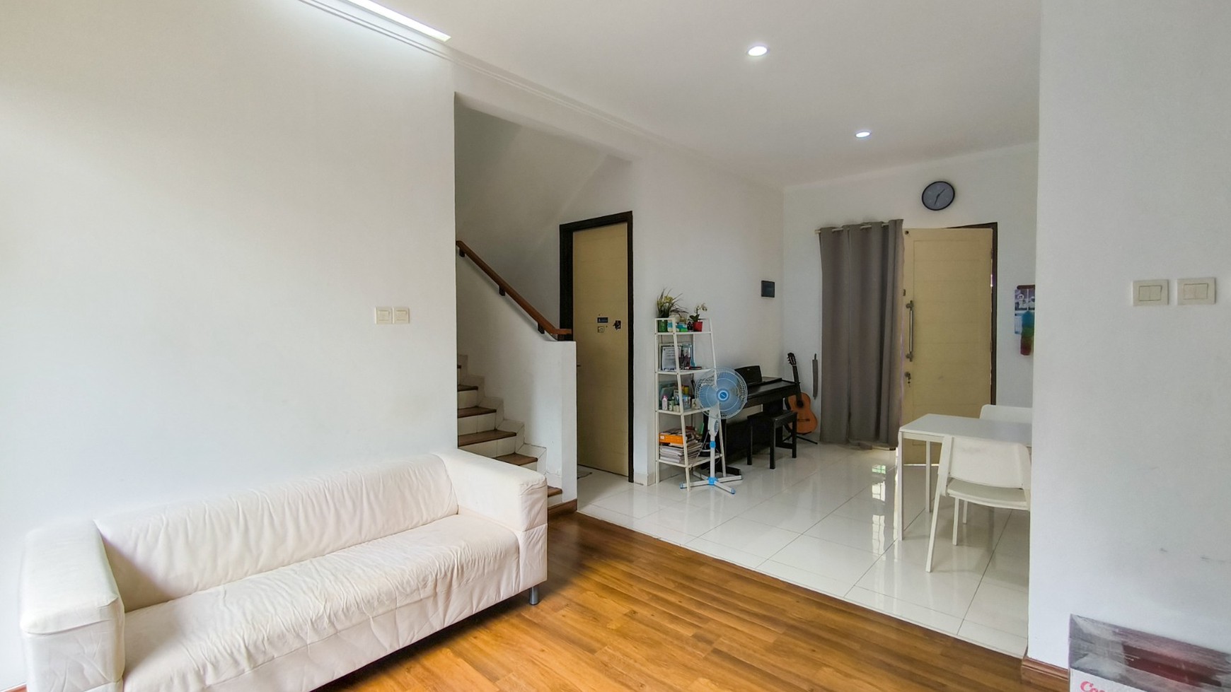 Rumah Bagus,dalam cluster di Bintaro Jaya 9.