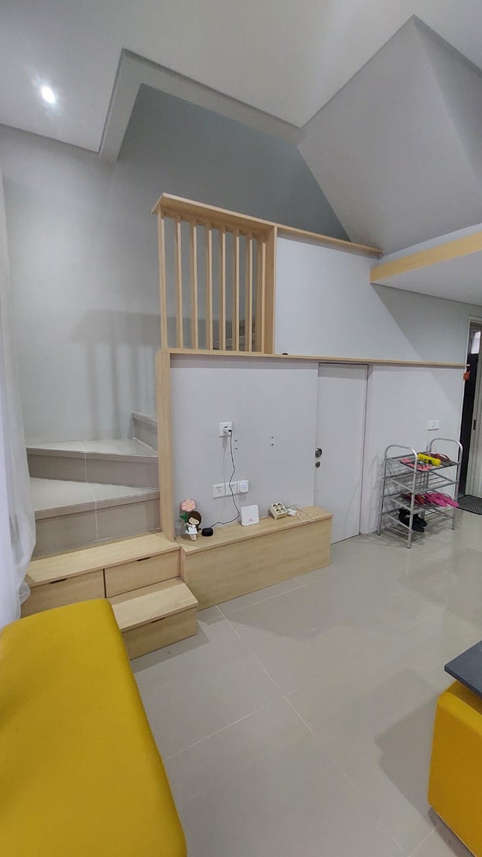 3 Kamar Tidur Rumah North West Central Citraland Surabaya Bonus Full Furnished Modern