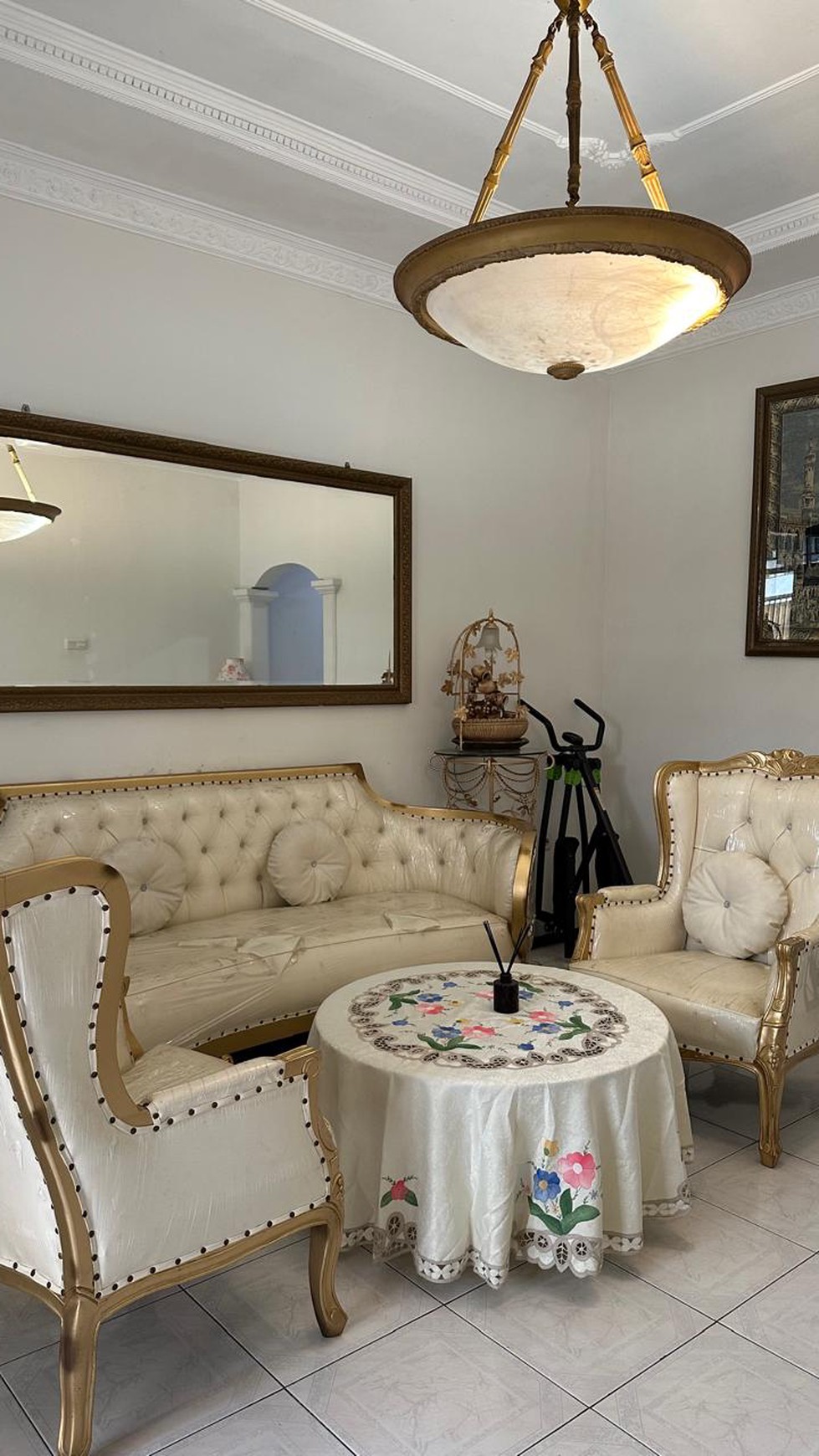 Rumah nyaman,aman di Joglo Jakarta Barat