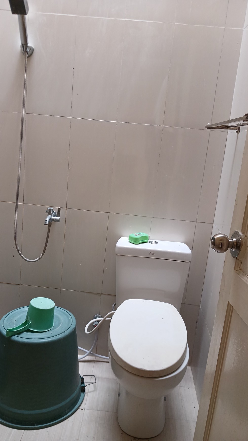 Rumah minimalis furnished siap huni di Perumahan Bintaro Sektor 9