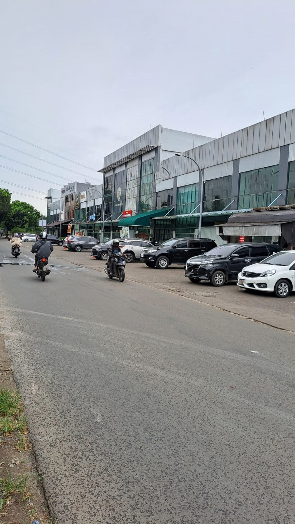 Ruko Siap Pakai, Kawasan Ramai dan Strategis di Bintaro Jaya di Ruko Kebayoran Square