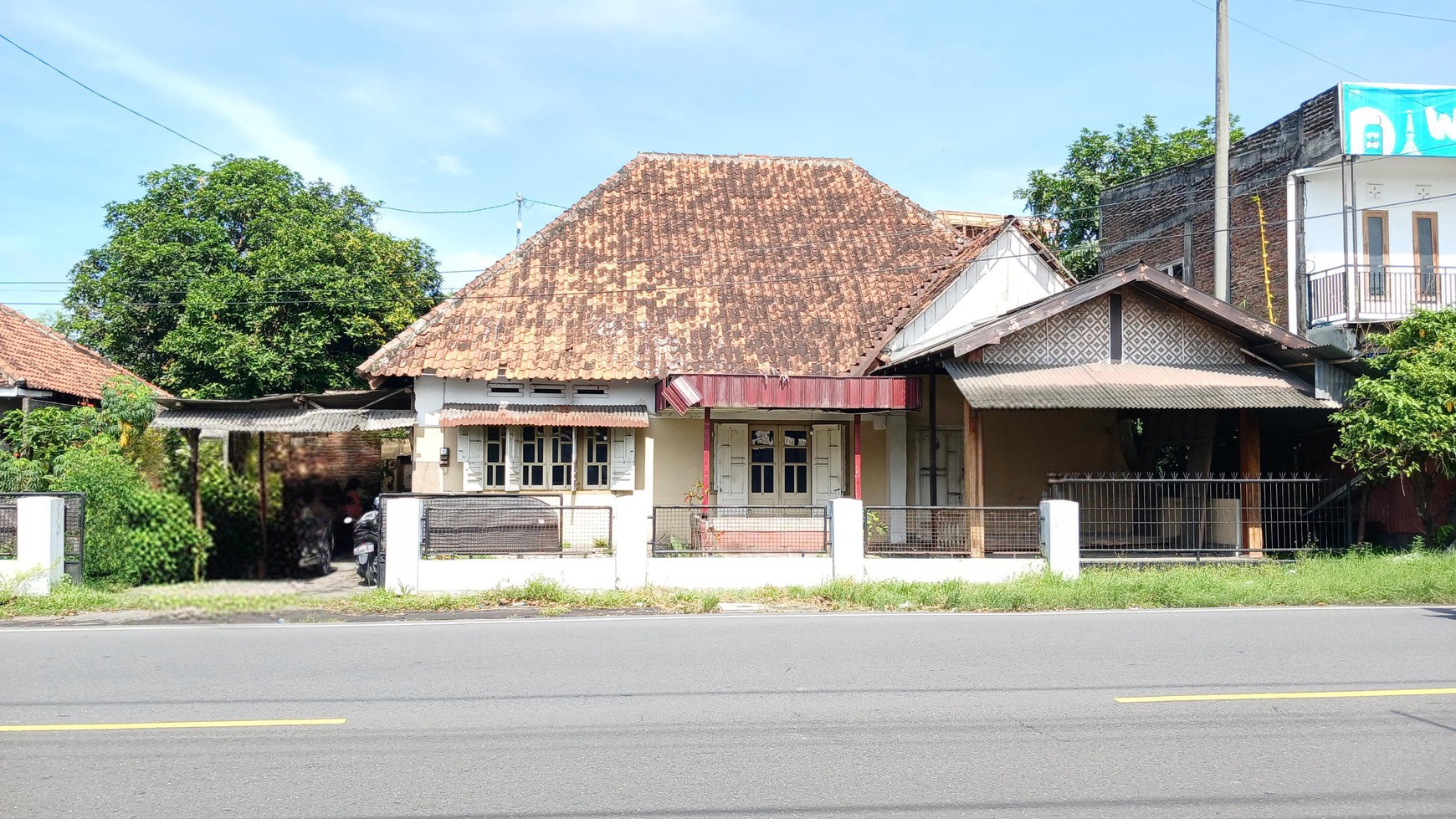 Rumah Hitung Tanah Area Cipete