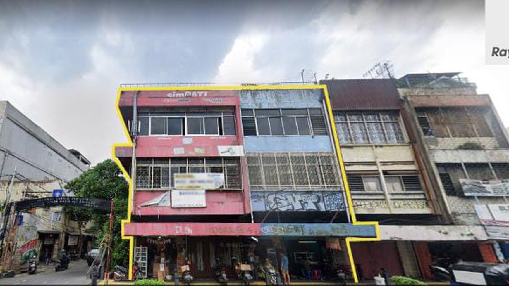 Dijual Cepat Ruko Gandeng 4 Lantai di Jl Kramat Raya, Jakarta Pusat