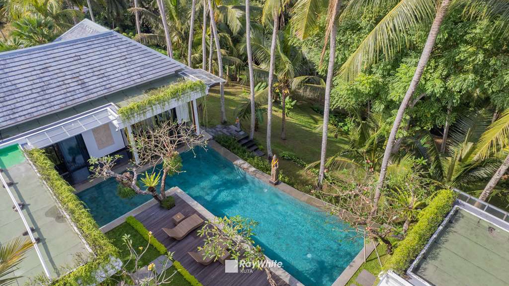 Stunning Ubud Leasehold Villa For Sale 