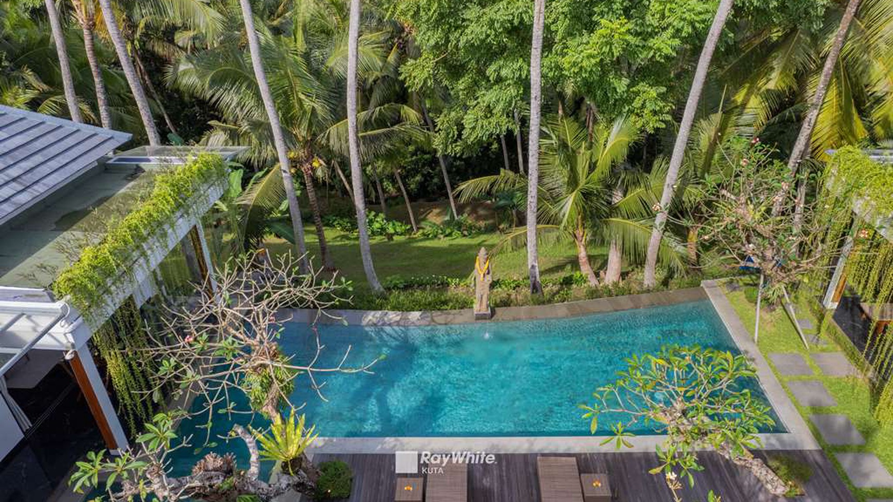 Stunning Ubud Leasehold Villa For Sale 