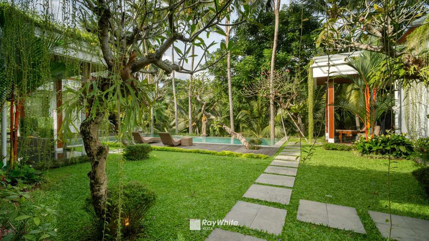 Stunning Ubud Leasehold Villa For Sale 