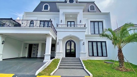 Rumah Mewah American Classic di Menteng Bintaro