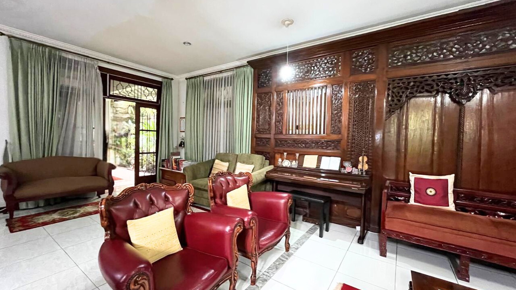 Rumah 2 Lantai Lokasi Sangat Strategis Di Perumahan Di Pondok Labu Jaksel