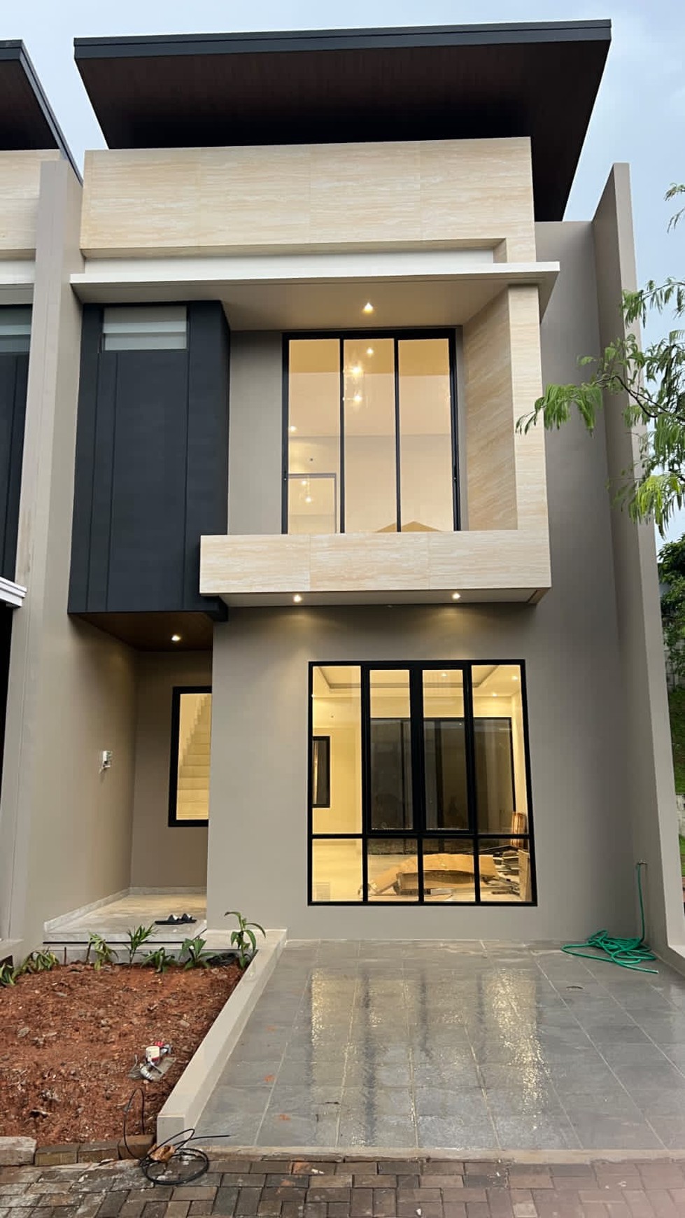 vanya park cluster azura bsd city akses sangat mudah fasilitas umum lengkap siap huni
