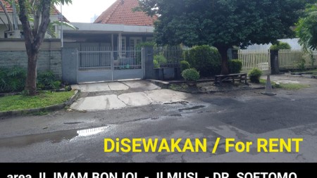 Disewakan 402 m2 Rumah Surabaya Pusat Kota Area Jalan imam Bonjol - Dr.soetomo - Desain Jadoel Instagramable Cocok Buat Segala Usaha