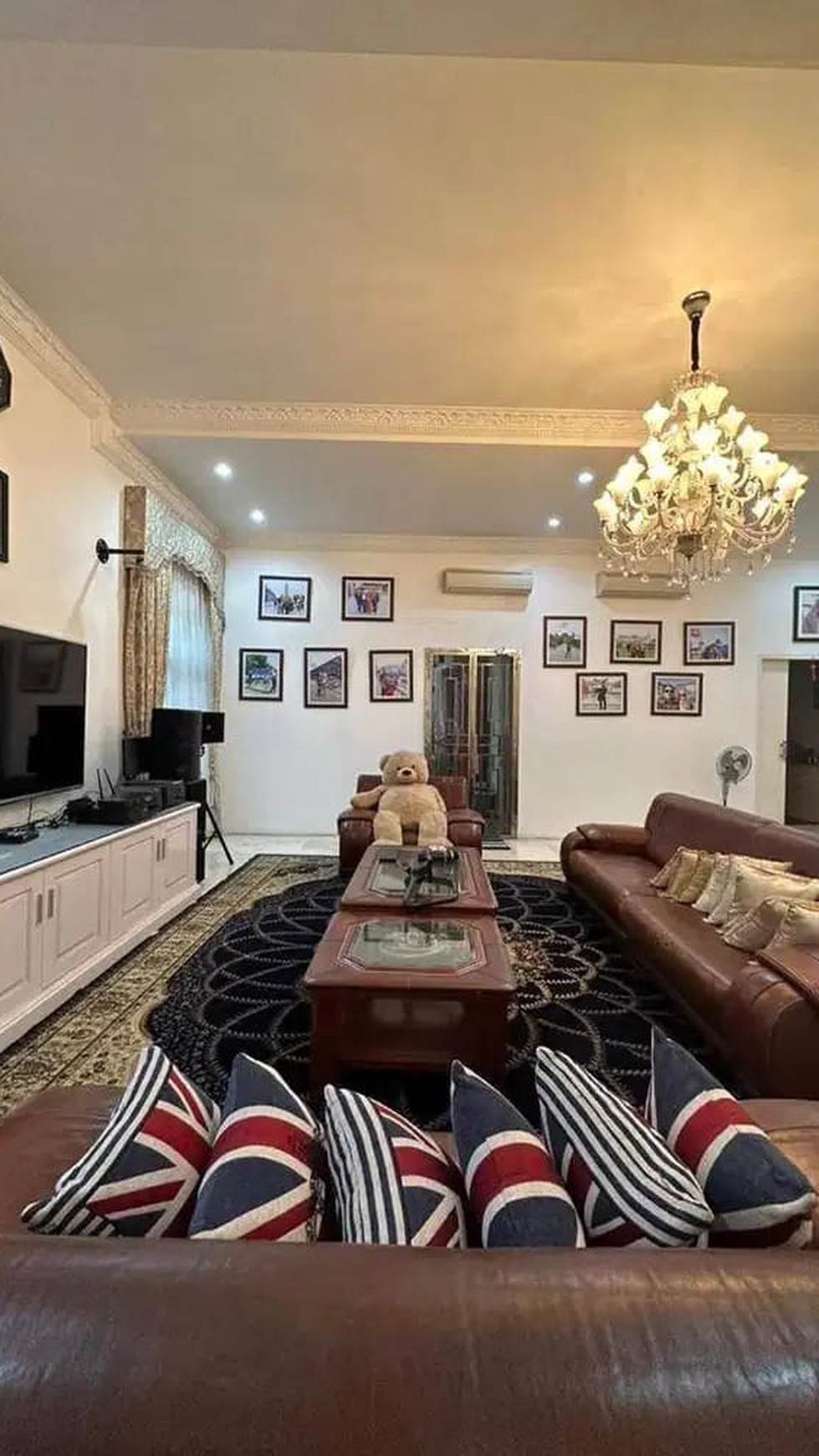 Rumah Luxury 2Lantai Diarea Pejaten Akses 2Jalan Toll Dalam Kota-JORR
