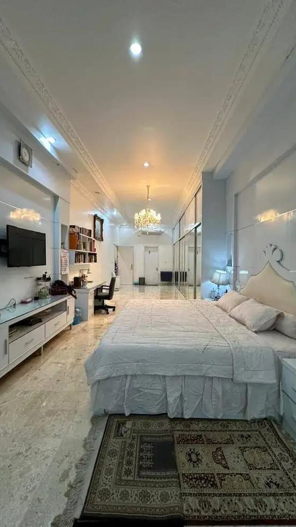 Rumah Luxury 2Lantai Diarea Pejaten Akses 2Jalan Toll Dalam Kota-JORR