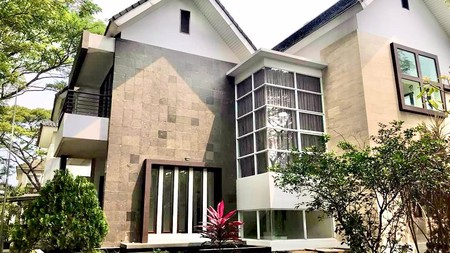 Dijual Rumah Modern Siap Huni di Taman Diponegoro dengan Harga Menarik 