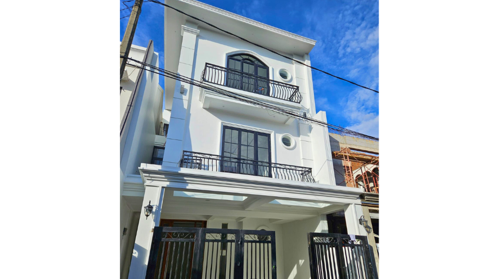 Rumah Hitung Tanah Area Cipete