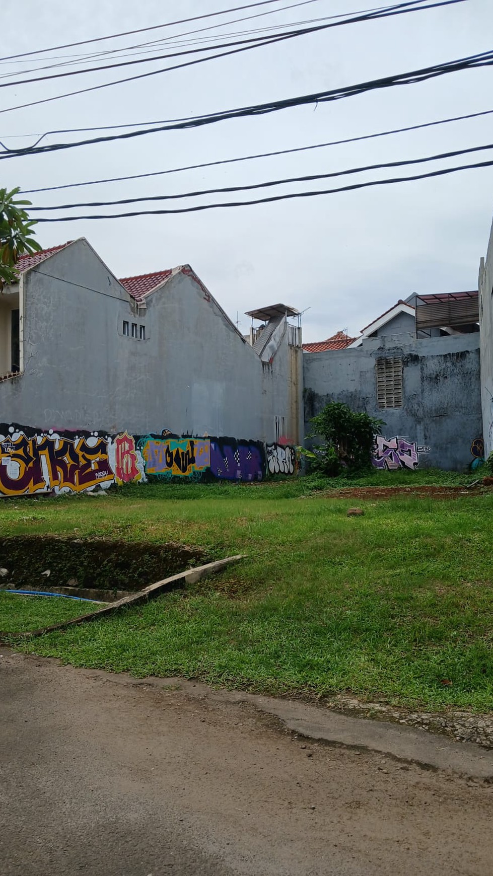 Rumah Hitung Tanah Area Cipete