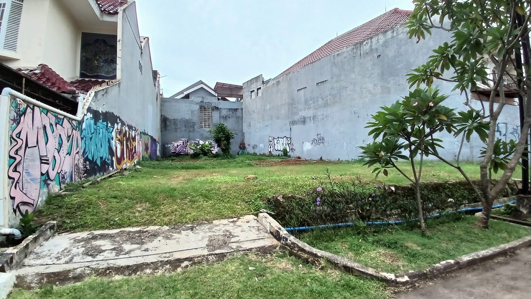 Rumah Hitung Tanah Area Cipete