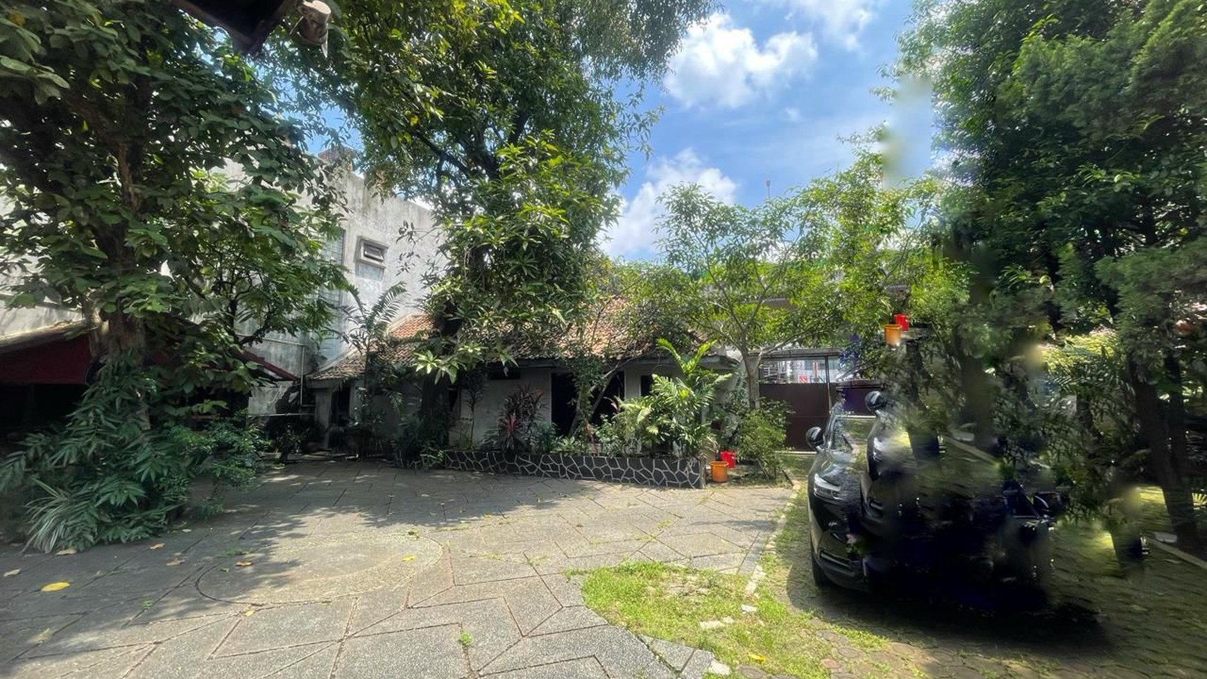 Rumah Hitung Tanah Area Cipete