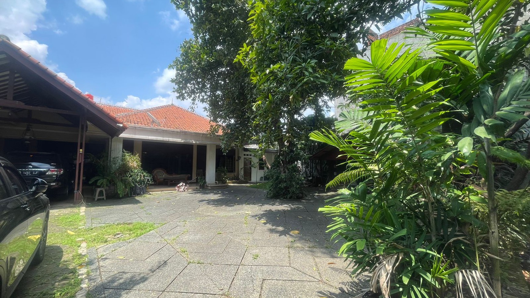 Rumah Hitung Tanah Area Cipete