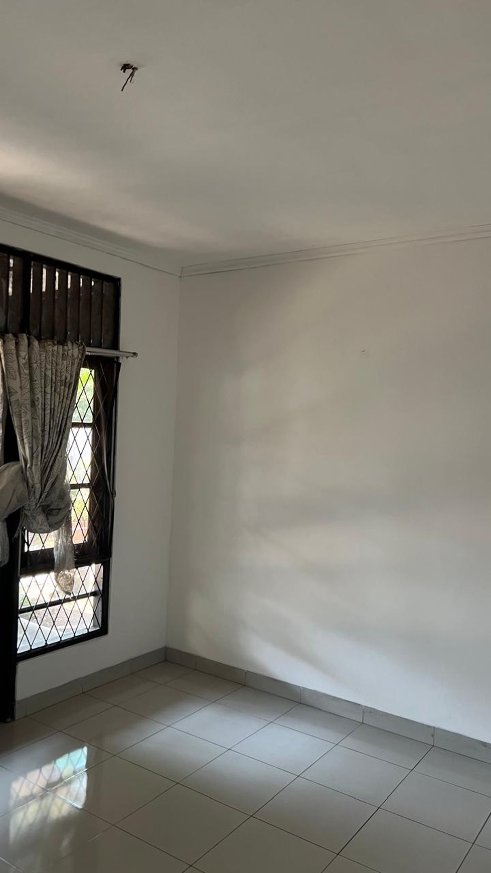 Dijual Rumah Siap Huni Di Bintaro Sektor 3 