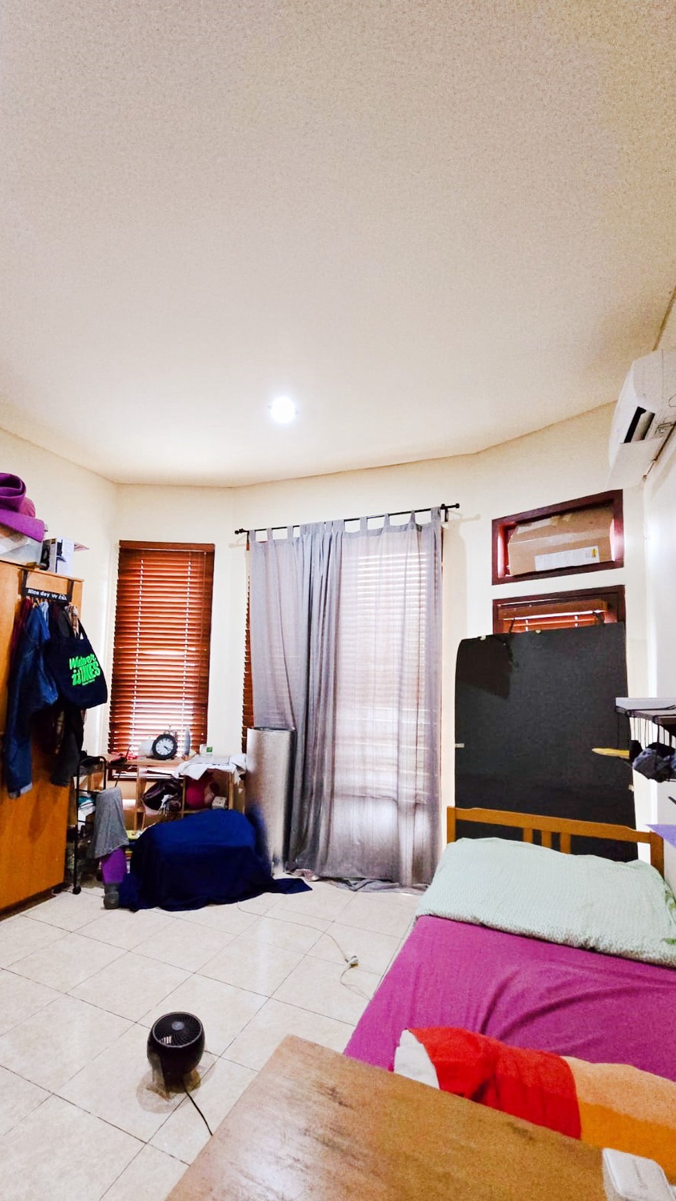 Rumah Bagus Dijual Cepat Gelagah Puri Town House Tangerang Selatan 20 menit ke MRT Lebak bulus Jakarta selatan